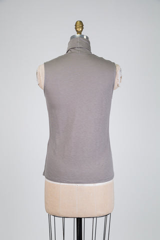 Débardeur gris à col roulé (6)