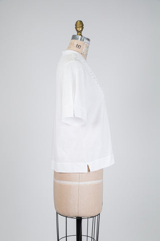 Blouse blanche à plastron en maille ajourée (6)
