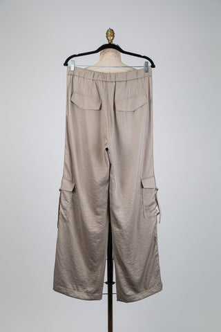 Pantalon cargo fluide grège (8)