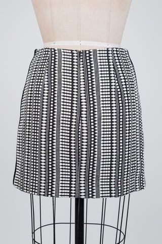Black and white graphic jacquard skirt (6)