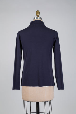 Chandail col roulé bleu nuit (M)