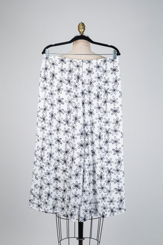 Black and white floral comfort trousers (10+)