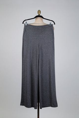 Bright silver trousers, absolute comfort (6)