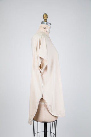 Asymmetric beige T-shirt (OS)