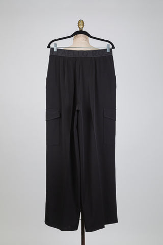 Pantalon tailleur cargo noir (8-10-14)