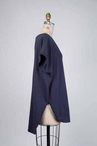 Navy asymmetrical T-shirt (OS)