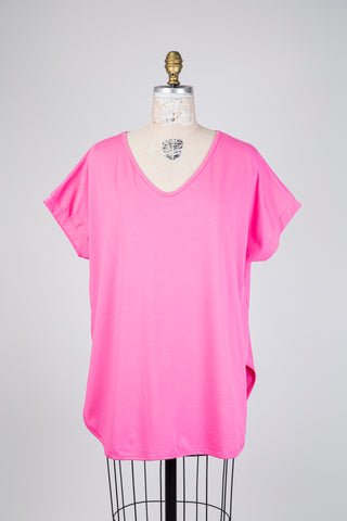 Soft pink asymmetrical T-shirt (One Size)