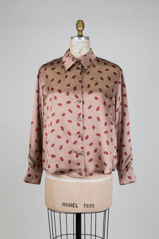 Silk blouse with kisses (4-8-10-12)