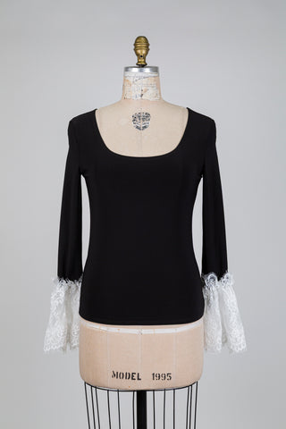 Black Victorian-sleeve sweater (S)
