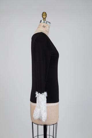 Black Victorian-sleeve sweater (S)