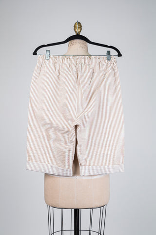 Beige striped Bermuda shorts (M/L)