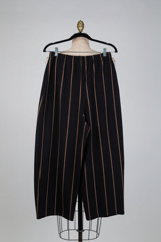 Black balloon trousers with sand stripes (S)