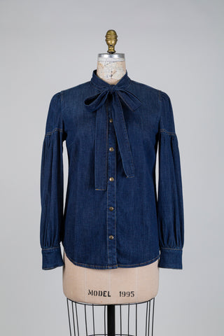 Denim blouse with a lavallière collar (sizes 4 to 12)