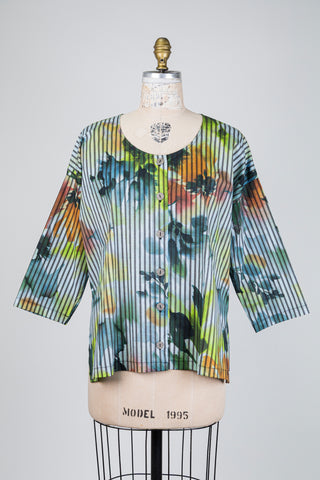 Floral blue button-up top with a painted effect (10+)