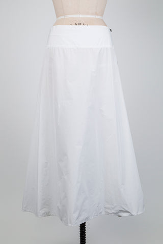Sporty chic white A-line skirt (L)