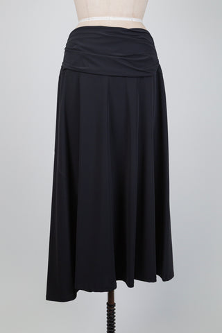 Black microfibre pleated waist skirt (L+XL)