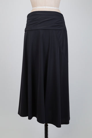 Jupe en microfibre noire à taille plissée (L+XL)