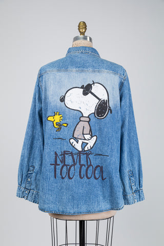 Snoopy print denim blouse on the back (14)