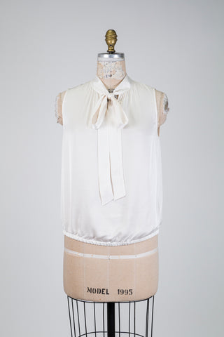Cream blouse with pussy-bow collar (6+12)