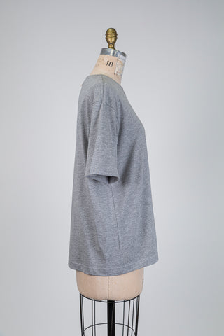 T-shirt gris à chat porte-bonheur brodé (XS à L)