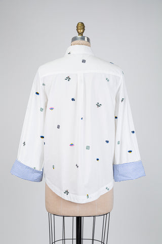 Embroidered white blouse with striped lapels (6)