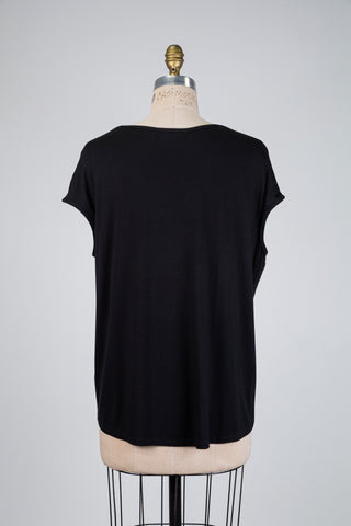 Black high-low t-shirt (S+)