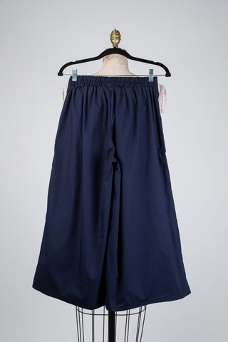 Navy cotton culottes (M)