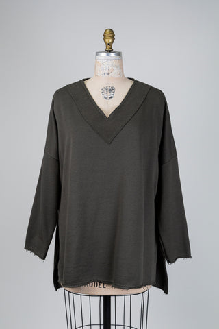 Khaki green fleece sweatshirt (M/L)