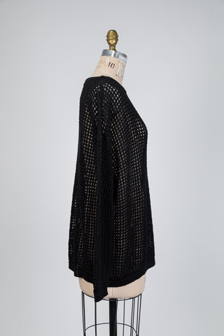 Black loose-knit openwork sweater (OS)