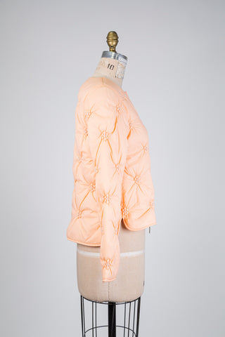 Blouson court matelassé pêche à fleurs perlées (S-XL-XXL)