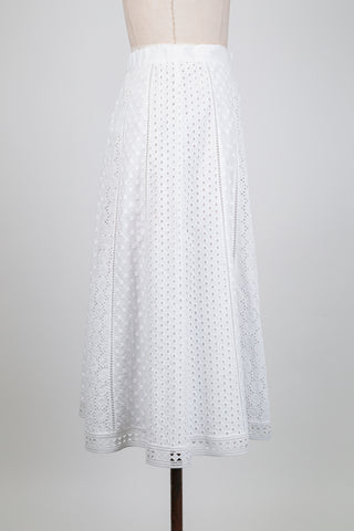 White flared broderie anglaise skirt (6)