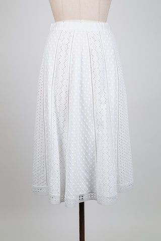 White flared broderie anglaise skirt (6)