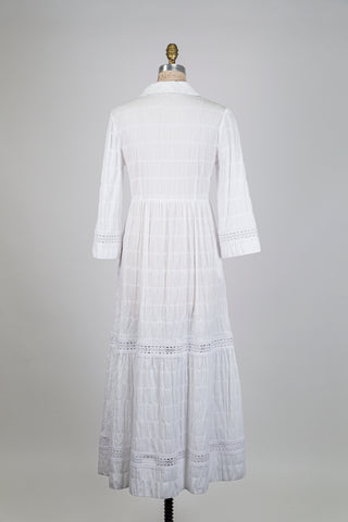 Bohemian white dress with lace details (6)