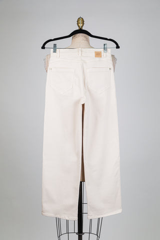 Beige straight-leg denim trousers (4)