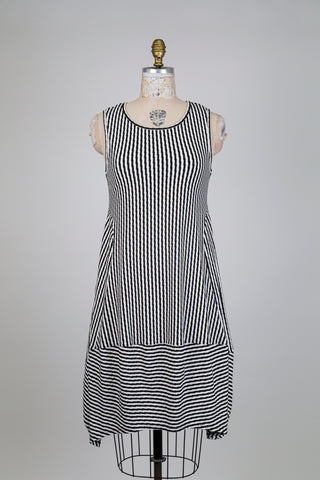White and black zigzag balloon dress (S)