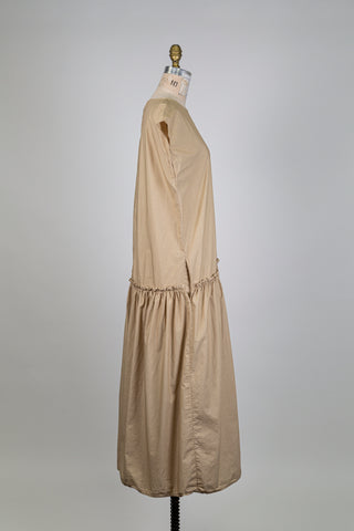 Sand-colored dress with dropped gathered waist (S)