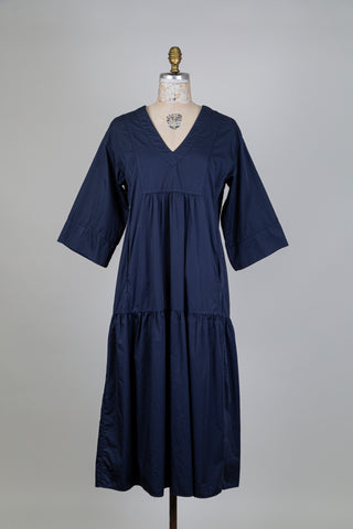 Robe marine col V à volant (8)