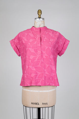 Haut rose à jacquard végétal (6)