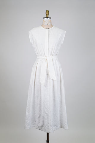 White dress with a botanical jacquard (6)
