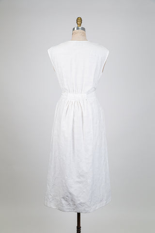 White dress with a botanical jacquard (6)