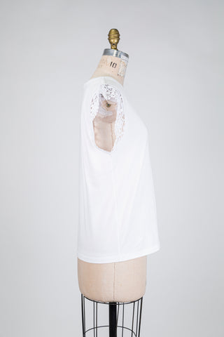 T-shirt blanc en manches dentelle (XL+XXL)