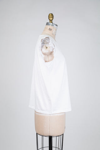 T-shirt blanc manches en dentelle florale (6 à 12)