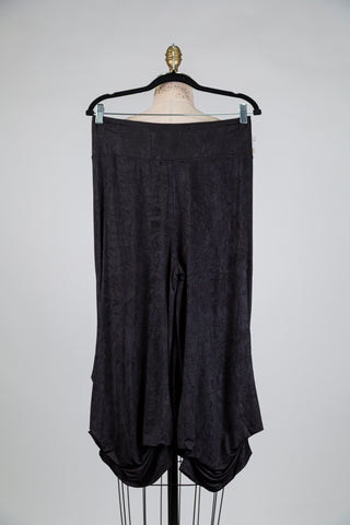 Black balloon trousers with adjustable leg (S)