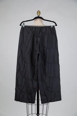Pantalon court noir texturé (S)