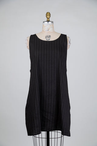 Robe noire à effet salopette (XL)