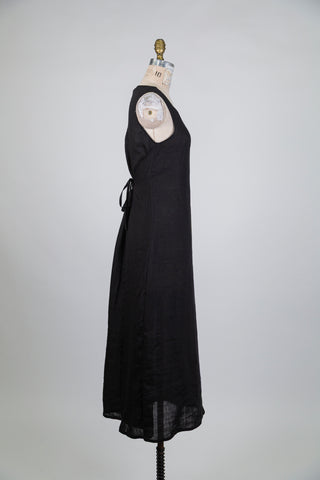 Black dress with tied waist (0+1)