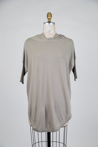 Haut à capuche oversized vert de gris (TU)