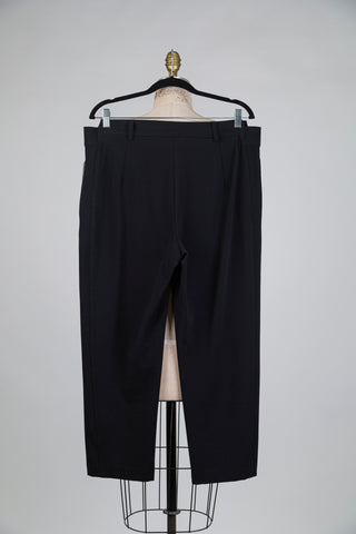 Pantalon tailleur noir accent blanc (XL)