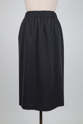 Charcoal black straight-cut flowy skirt (S)