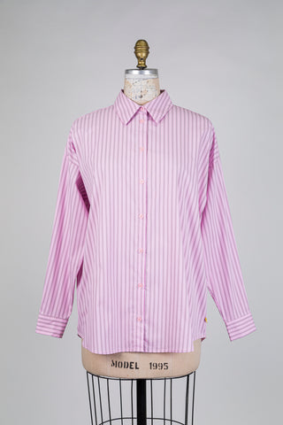 Oversized pink blouse with fine stripes (6)